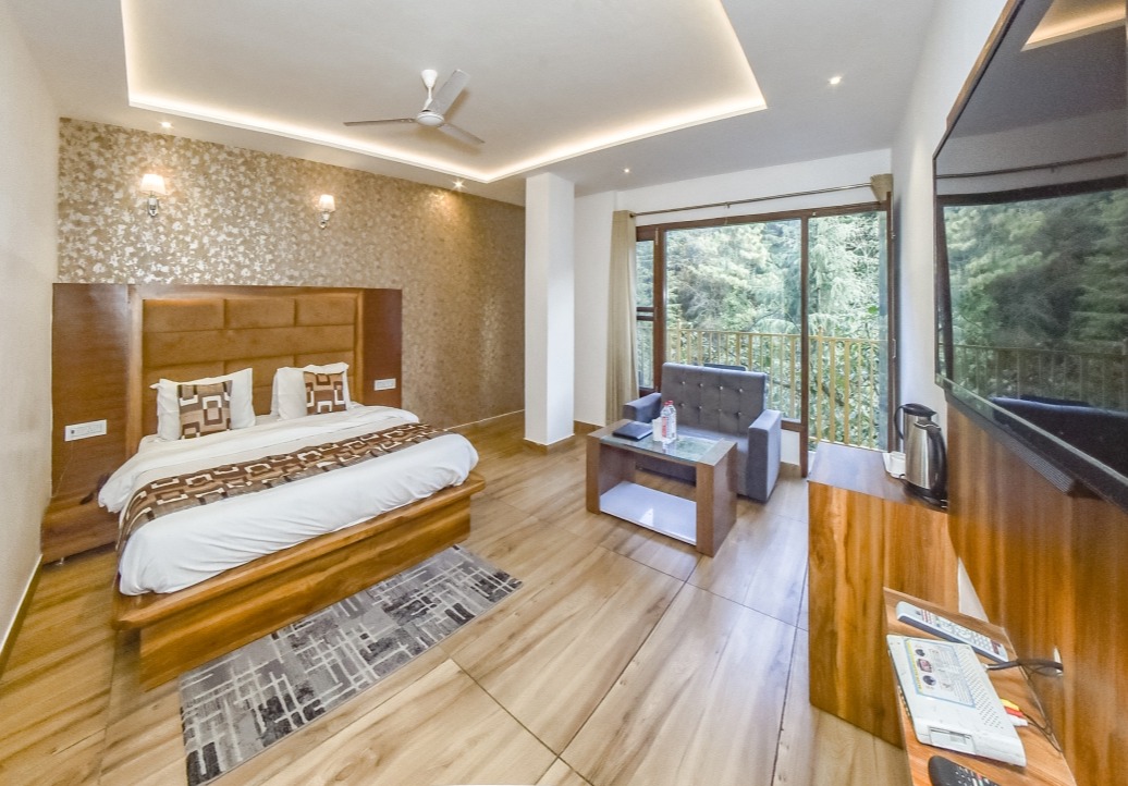 Budget Luxury Hotel In Dalhousie