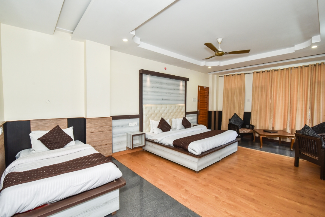 Hotel Dalhousie Hills Banikhet